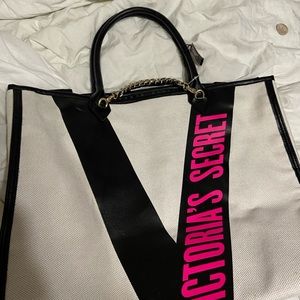 PINK Victoria’s Secret Bag